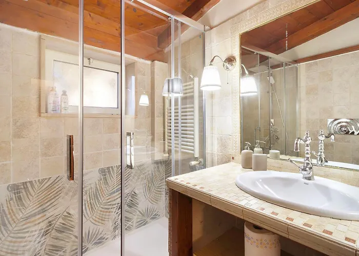 Apulia Luxury House Bed & Breakfast 3*